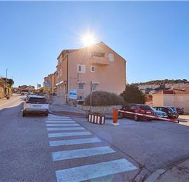 One Bedroom Apartment in Dubrovnik City with balcony and Parking, Sleeps 2-3